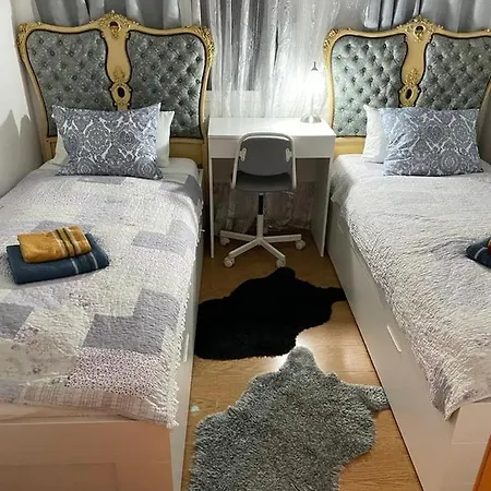 Cozy Flat Apartment Sant Adria de Besos